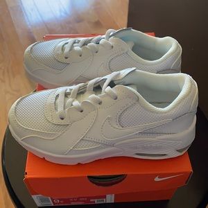 Brand new Nike air max excee toddler